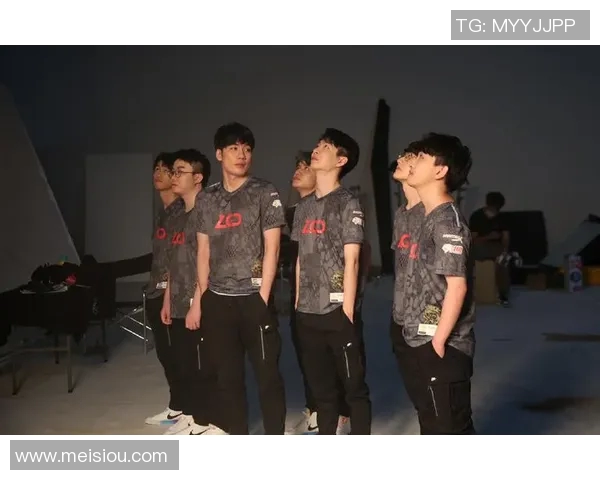 深入解析JDG战队防守体系的战术运用与成功秘诀