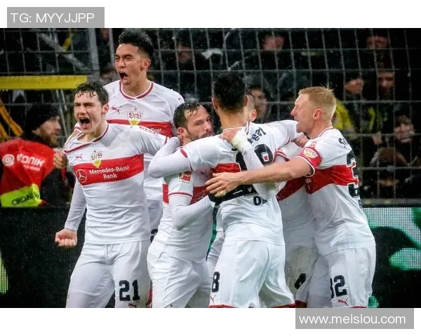 柏林联合与波鸿激战正酣比分揭晓精彩瞬间回顾