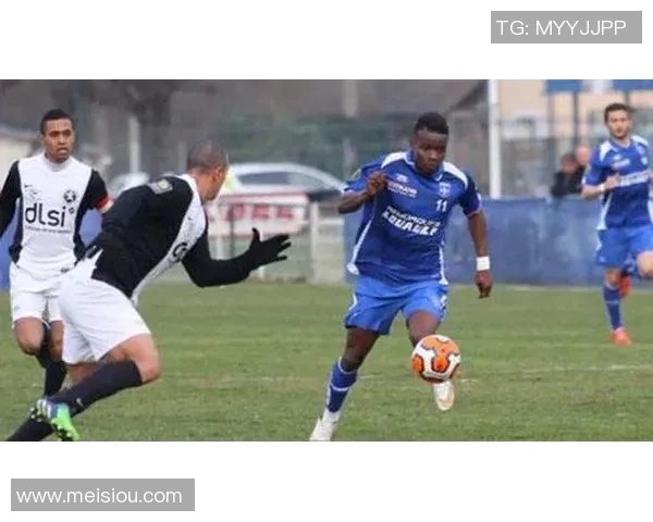 沙托鲁主场迎战欧塞尔争夺法乙积分榜关键战役 沙托鲁主场迎战欧塞尔争夺法乙积分榜关键战役