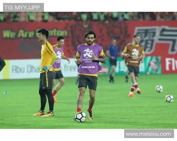 济州联迎战恒大期待精彩对决双方球员状态火热斗志昂扬 济州联迎战恒大期待精彩对决双方球员状态火热斗志昂扬