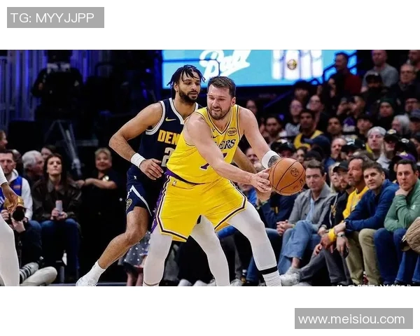 热火与湖人激战G2关键时刻谁能逆转局势争夺总冠军荣耀 热火与湖人激战G2关键时刻谁能逆转局势争夺总冠军荣耀