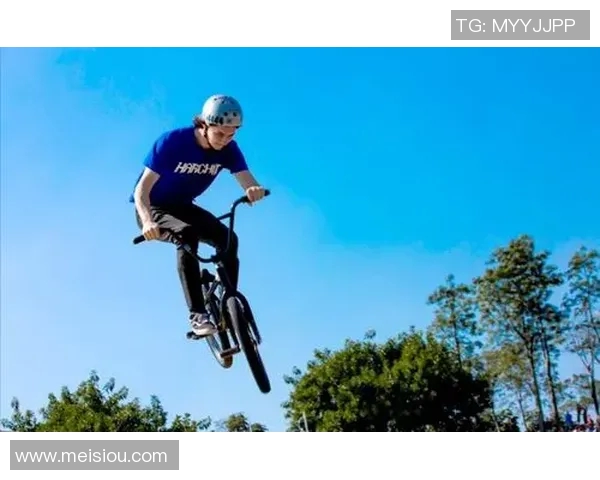 重庆街舞队在极限运动世界杯积分榜中以59分稳居第一名引发关注