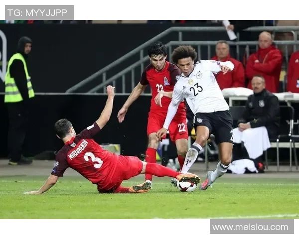 阿塞拜疆与斯洛伐克精彩对决在线直播全程回顾与分析 阿塞拜疆与斯洛伐克精彩对决在线直播全程回顾与分析