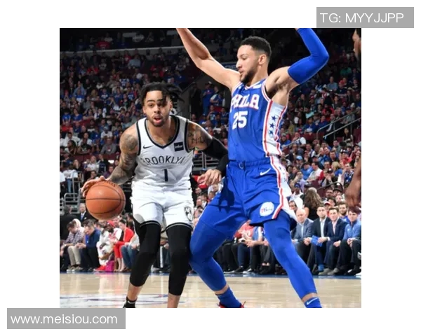 鹈鹕与篮网激战正酣球星对决引发球迷热议与期待