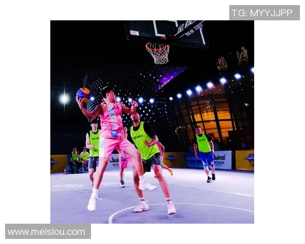 上海与广东篮球对决现场直播全程回顾精彩瞬间与赛场分析