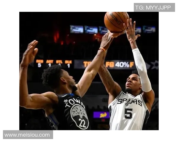 勇士与马刺激战四月二十日季后赛回顾精彩瞬间与关键时刻分析